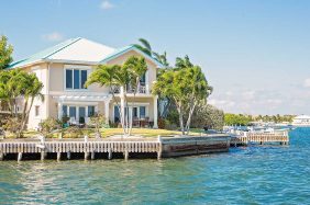 Effetto Brexit: le Isole Cayman nella blacklist dei paradisi fiscali
